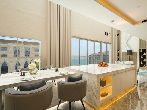 Presidential Suite Dinning Area