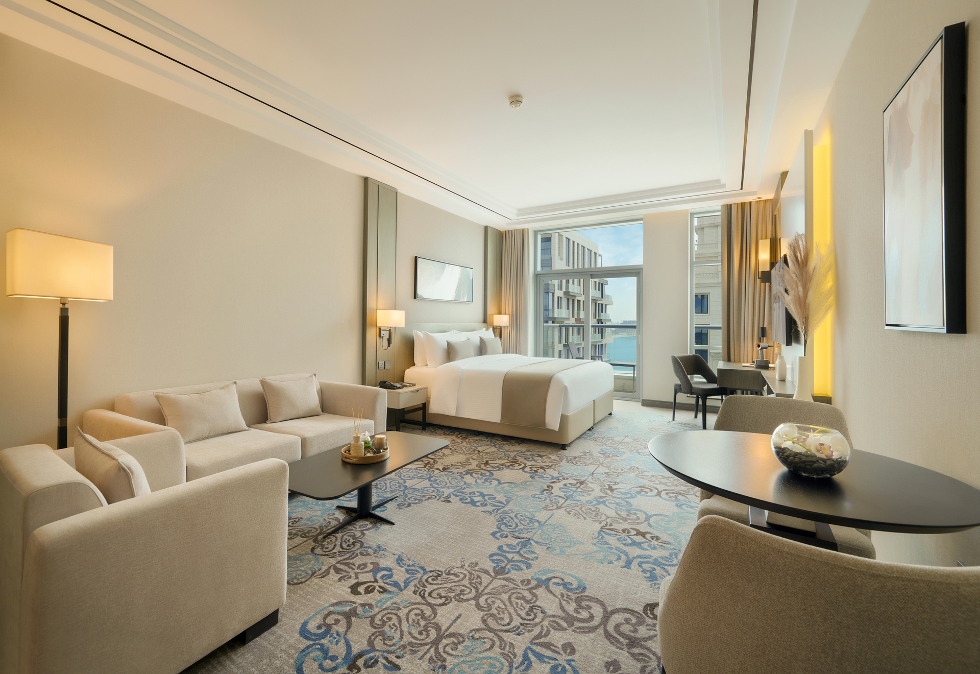 الغرف والاستوديوهات